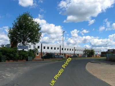 Foto 6x4 Einheiten 1-6, Star Road Trading Estate, Star Road, Partridge Green c2016