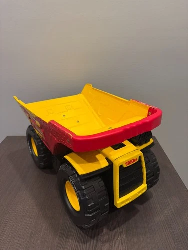 2006 Vintage Hasbro Tonka Mighty Big Yellow Dump Truck 19” Red Handle