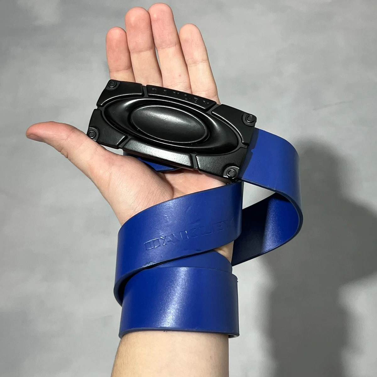 Oakley Blue Belts for Men for sale | eBay display picture 3