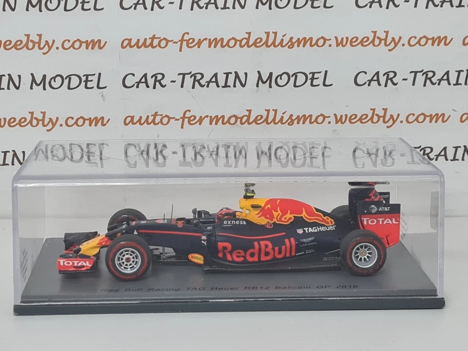 Red Bull Racing TAG Heuer RB12 Bahrain GP 2016 - SPARK - 1:43 1/43 - Immagine 2 di 3
