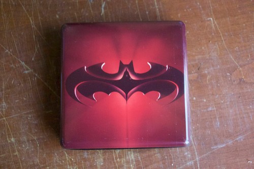 Warner Bros. Studio Store "BATMAN & ROBIN" Vintage Batman Pin Set 1997 - Picture 3 of 5