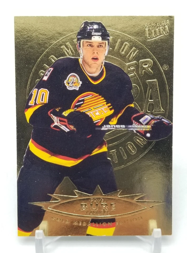 1995-96 Fleer Ultra Hockey PAVEL BURE Gold Medallion Edition Vancouver Canucks - Image 2 of 4