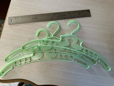 Lot Of 3 Vintage Baby Clothes Hangers Pale Green Ducks Excellent Condition