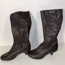 Sofft Brown Leather Boots Kitten Heel Size womens Size 10