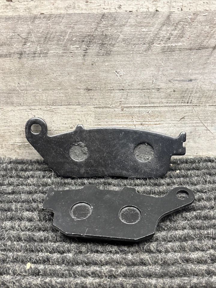 Pastillas de freno delanteras y traseras Caltric para Honda CBR500R CBR500RA ABS 2013-2024 Foto 3 de 3