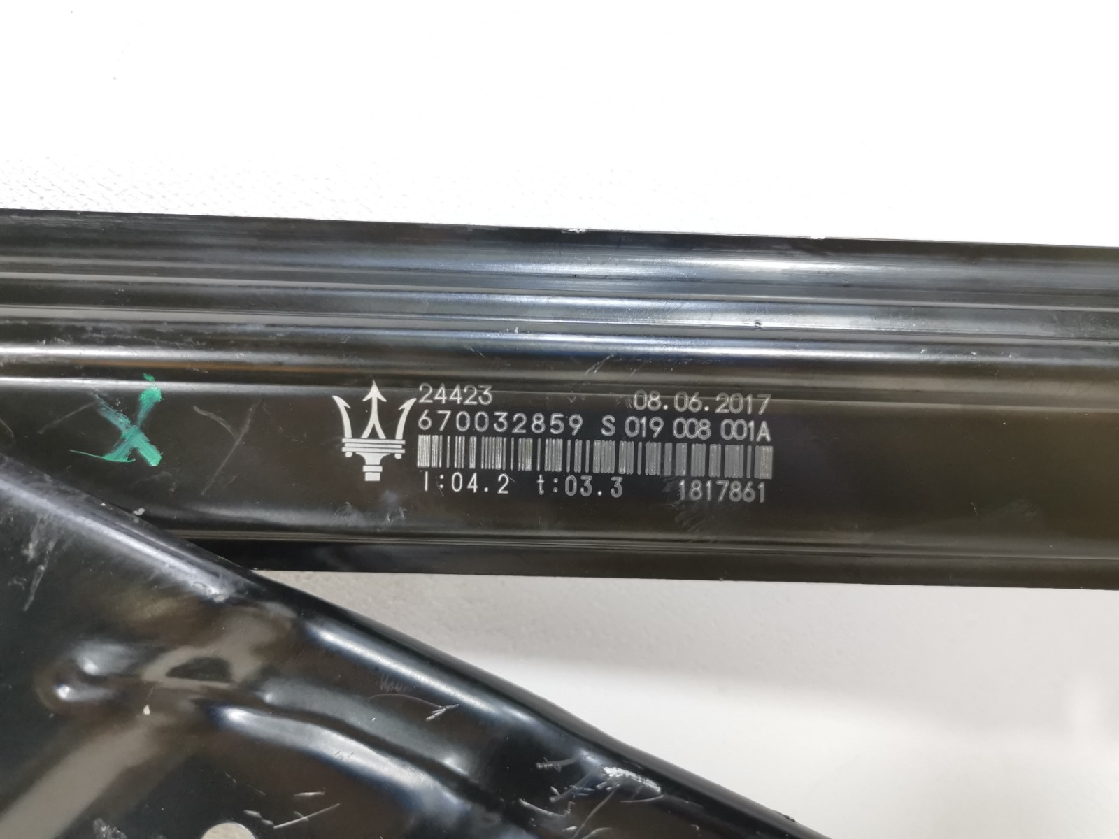 Maserati Levante 2018 AWD 3.0 L Front Left Door Window Regulator With Motor OEM