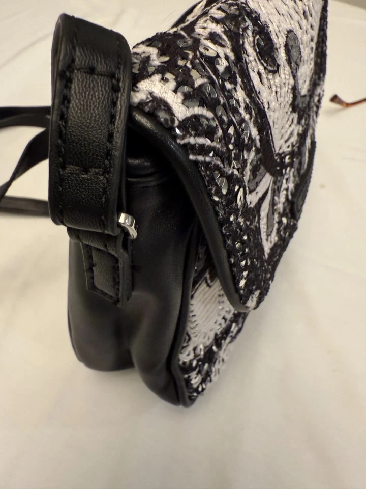 BROSSBODY VERA BRADLEY SUMMER SPARKLE (EXCELENTE USADA) (M-8) Foto 4 de 4