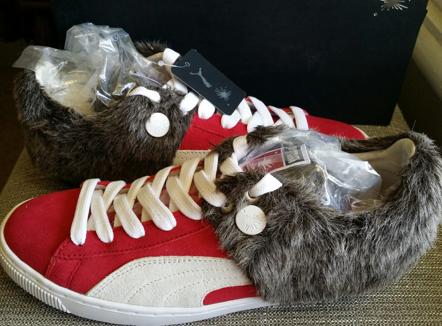 Scarpe casual da uomo Puma uomos MY-57 Red Classic Faux Fur Sport Sneakers Shoes Size 8 NEW Scarpe casual da uomo Puma uomos MY-57 Red Classic Faux Fur Sport Sneakers Shoes Size 8 NEW