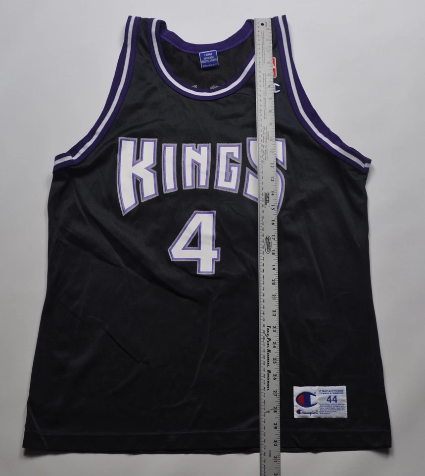 Vintage Sacramento Kings Champion Chris Webber Jersey Black Size 44 - Image 4 of 4