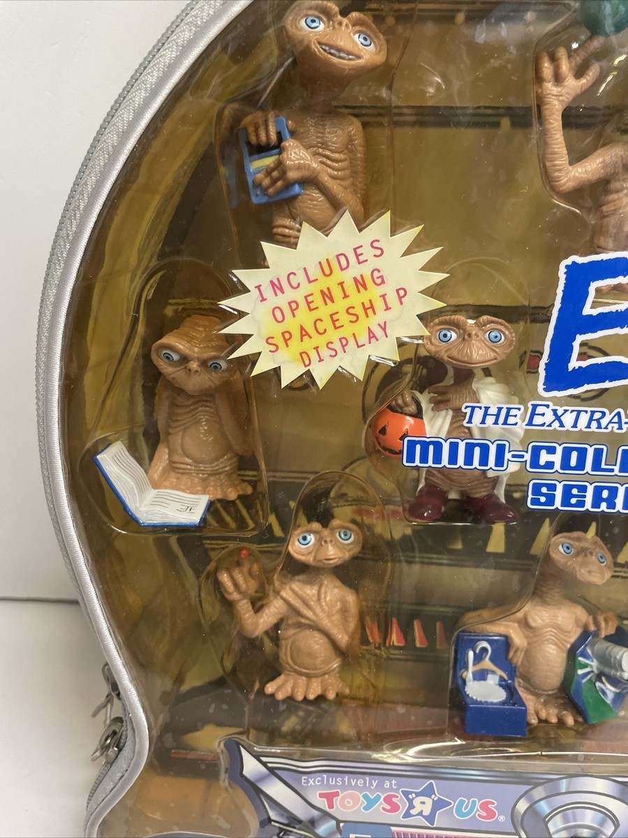 E.T. The Extra-Terrestrial Mini-Collectibles Series 1 from E.T. The Extra-Terrestrial Mini-Collectibles Series 1 from