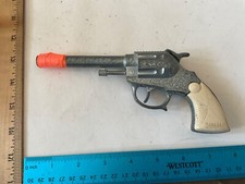 Vintage Wyandotte Rancher Toy Single Shot Cap Gun Pistol 1955   7.5  DC Working