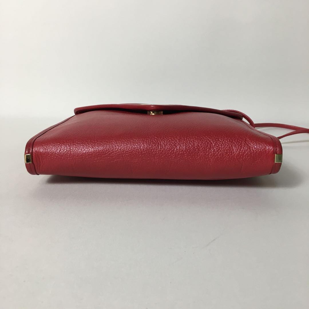 Borsa a tracolla 2507 106 Yves Saint Laurent in pelle con logo rosso ferramenta