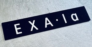 Orig. IHAGEE Ersatzteil 1 x EXA 1a TYPENSCHILD mit Schriftzug EXA 1a - NEUWARE !