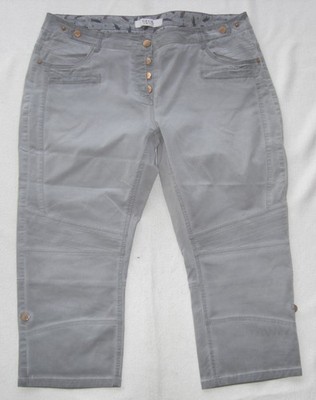 Cecil 3/4  kurze Damen Hose  Short  W33  Artikelnummer 371966  Zustand Sehr Gut