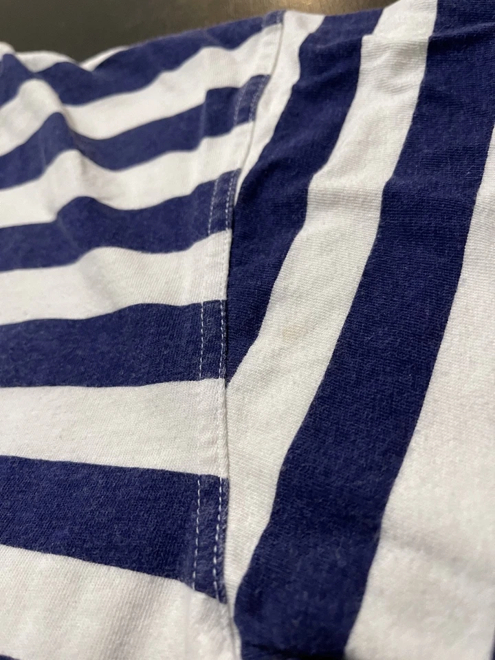 Vintage 90s Guess Jeans Stripe Tee Navy/White Tag L (16–18) Fits Adult M/L - Image 3 of 4