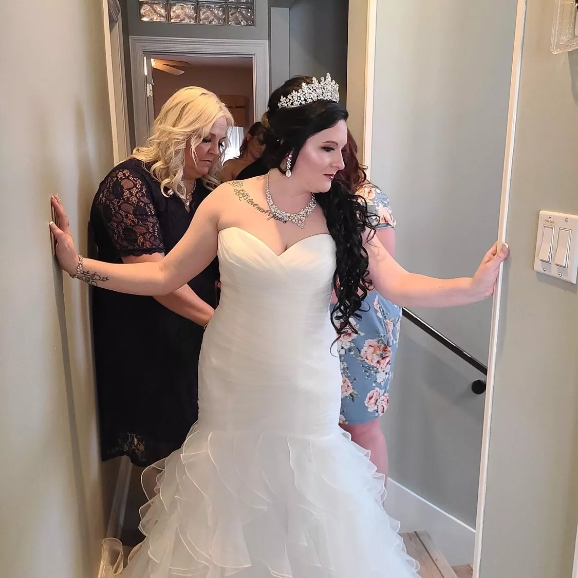 David s bridal wedding dress Size 12 Color White