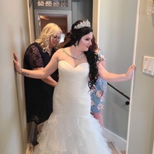 David’s bridal wedding dress Size 12 Color White￼