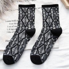 1 Paar Damen Baumwollsocken Dick Rhombus Muster Söckchen Schwarz Ethno Vintage