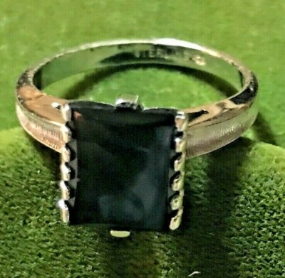 Vintage Vargas Sterling Silver Stamped & Black Onyx Ring Size 8 Hallmarked 3.76g