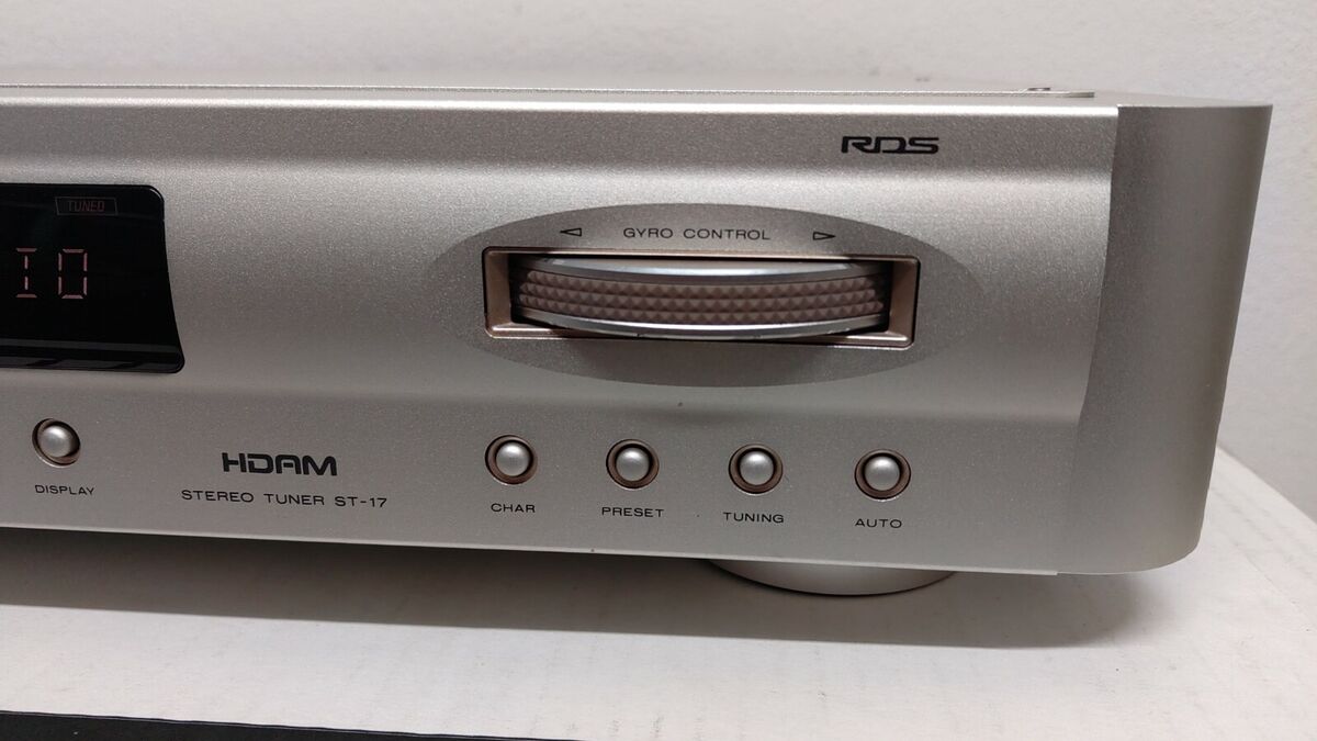 Marantz ST-17 Premium Gold - Superb FM-AM R.D.S. Tuner Marantz ST-17 Premium Gold - Superb FM-AM R.D.S. Tuner