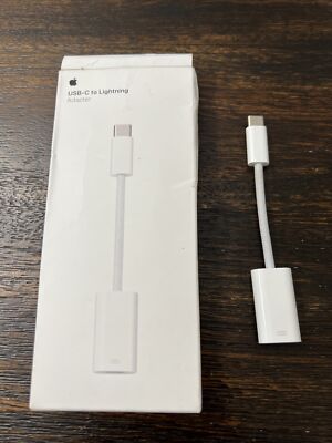 GENUINE Apple USB-C to Lightning Adapter MUQX3AM/A A2868 PREOWNED