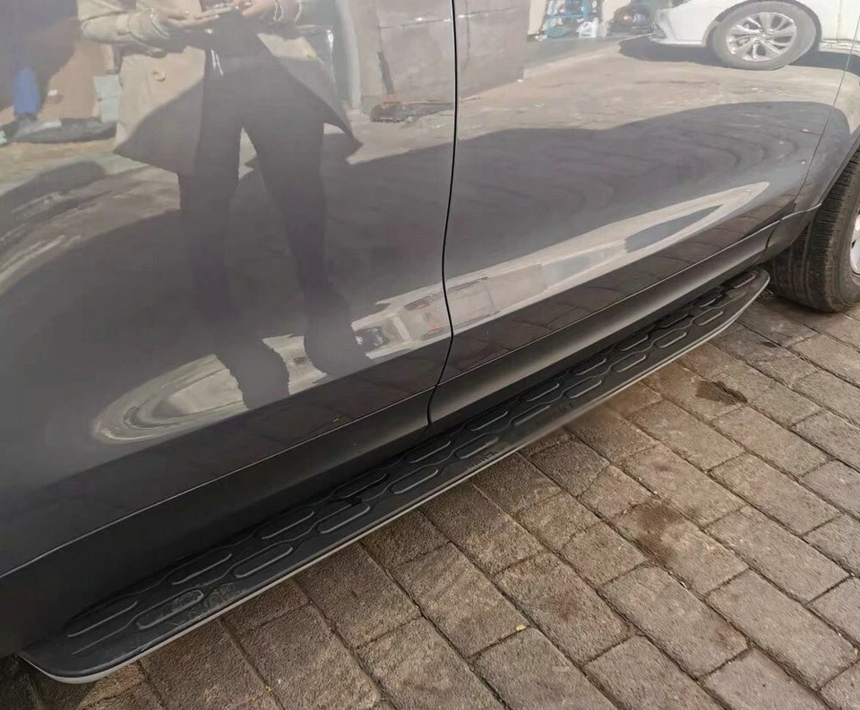 estriberas con peldaños laterales fijos para Land Rover Discovery 5 L462 2017-2024 Foto 3 de 4