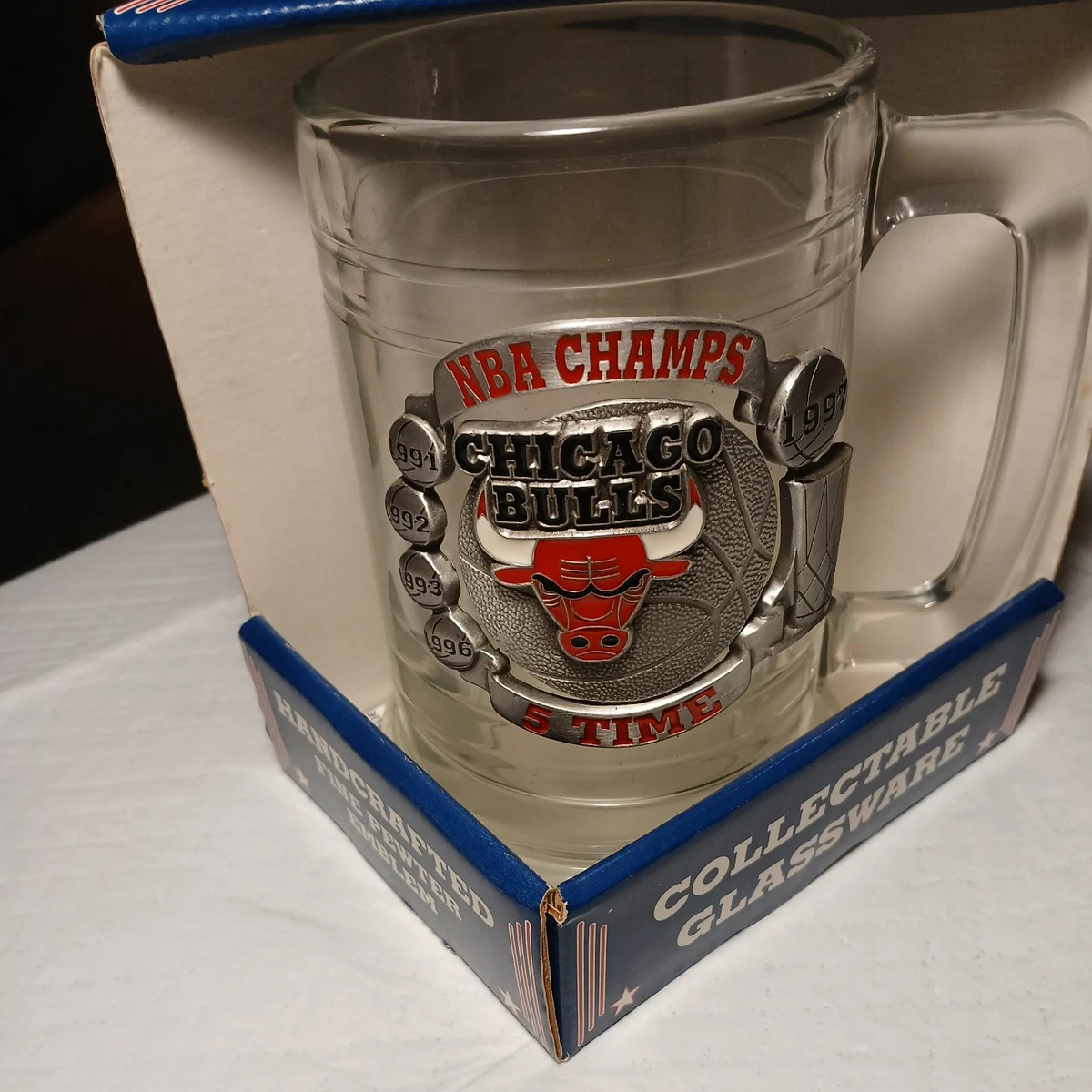Basketball Chicago Bulls Original Vintage Sports Cups & Mugs for