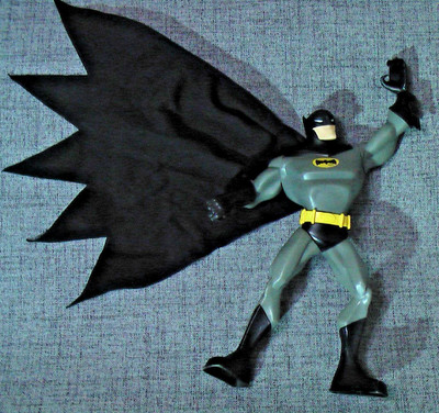 TM and DC Comics, C7550 Batman 2003 10'' Mattel Figurine DC Infinite Heroes Loo