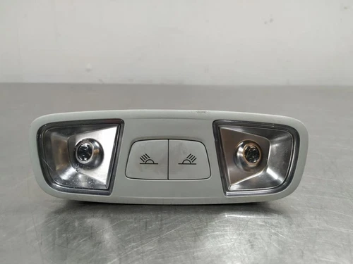 8V0947111B Luce Interna per AUDI Q3 SPORTBACK (F3N) 35 TDI 2019 949221 - Foto 2 di 10