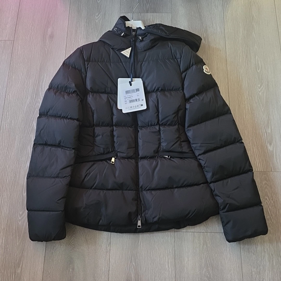 Regular Size M Moncler Coats, Jackets & Vests for Women for sale