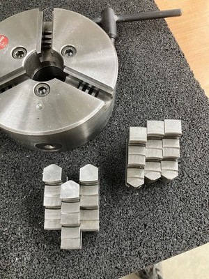 Röhm Dreibacken Drehfutter / Spannfutter 160 mm