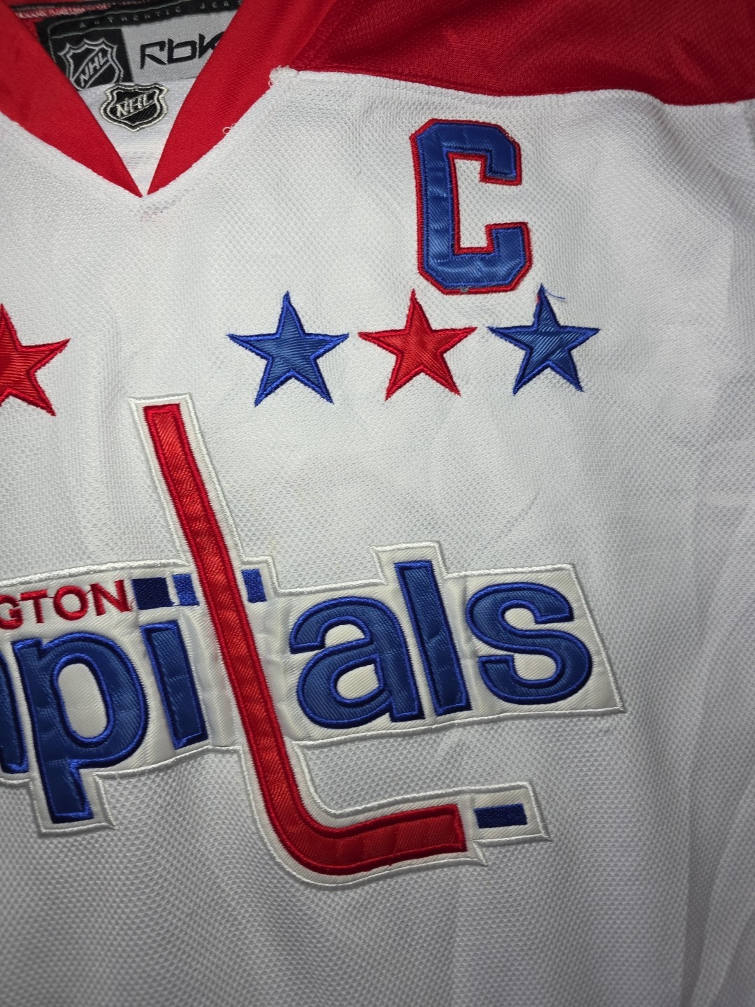 Washington Capitals Alex Ovechkin 2011 Winter Classic Youth Jersey Size L/XL thumbnail 6