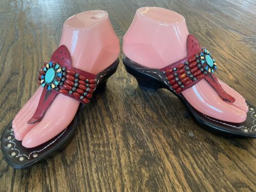 Donald J Pliner Chiyu Wedge Thong Beaded/Studded Red Sandals Women's Size 6 M - Picture 8 of 19