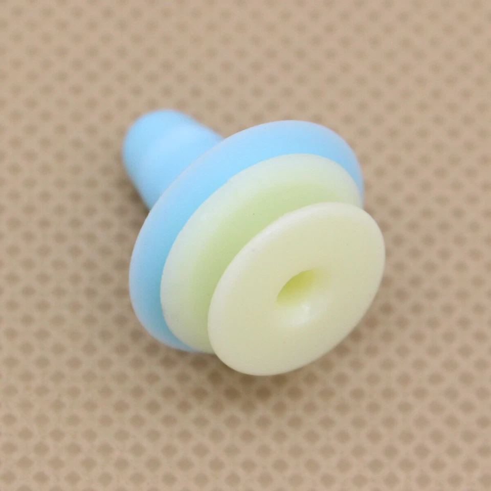 20 зажимов фиксаторов для дверных креплений зажимов для отделочной панели заклепки синие для Toyota Mazda Isuzu - Изображение 2 из 4