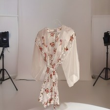 Vintage Sheer Floral Women  s Maidenform Night Robe. Vintage Maiden Form Robe.