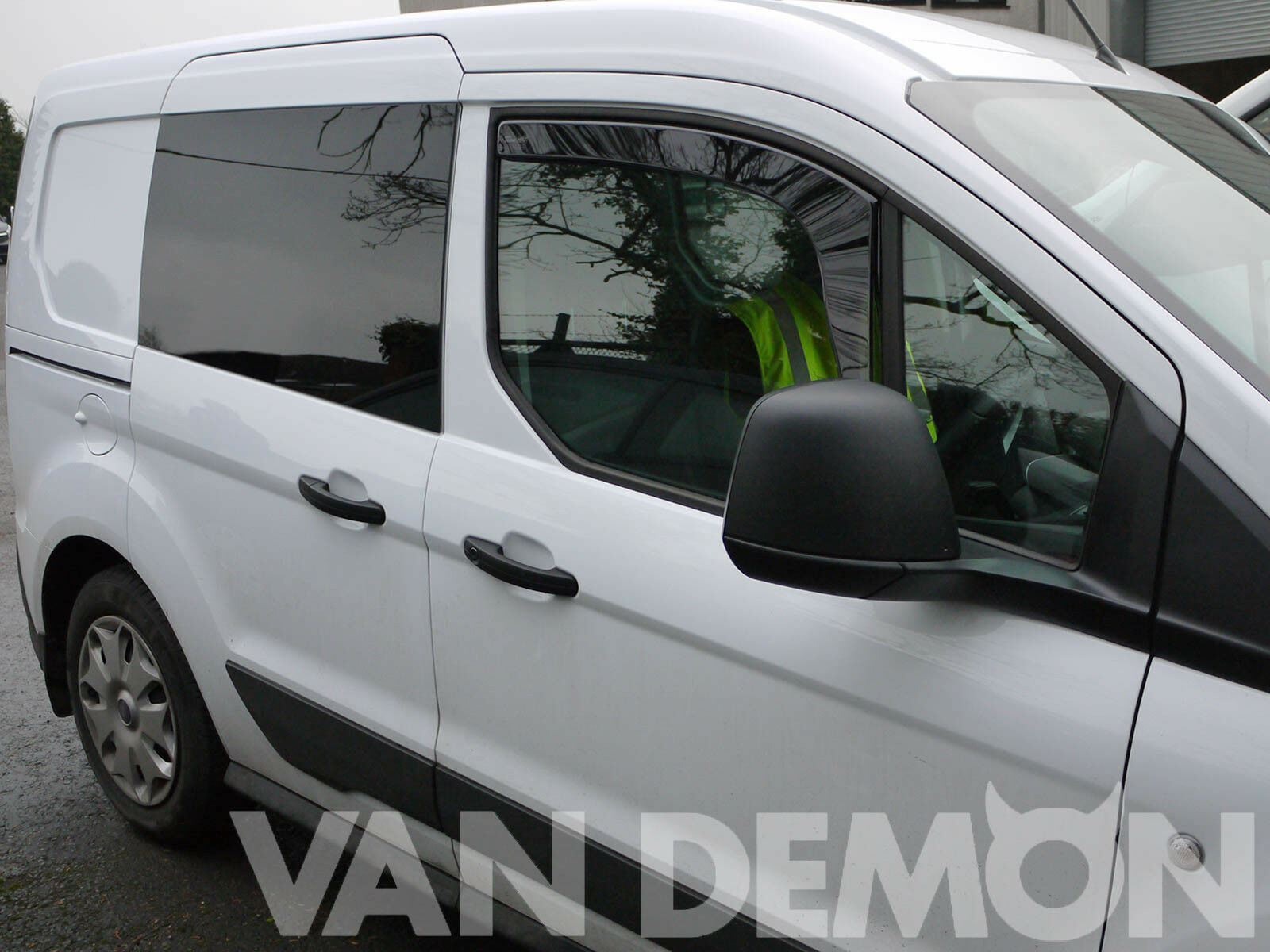 Tinted Pair Front Window Heko 2pc Wind Deflectors Ford Transit Connect