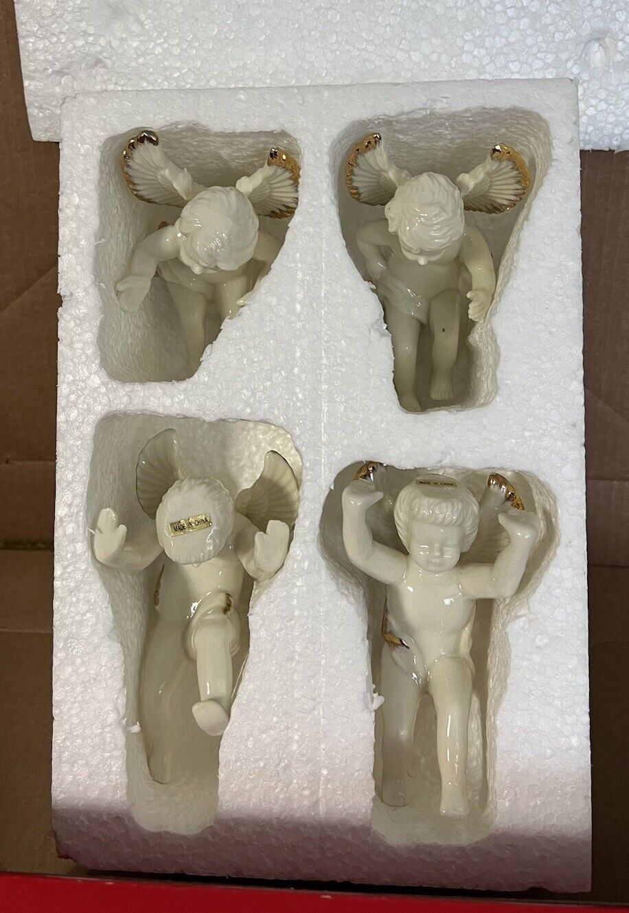 Picture 4 of 24