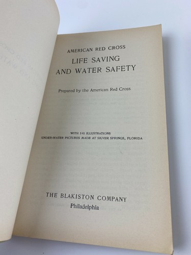 American Red Cross, 2 Books, Home Nursing 1942, Life Saving & Water Safety 1937 - Picture 9 of 11