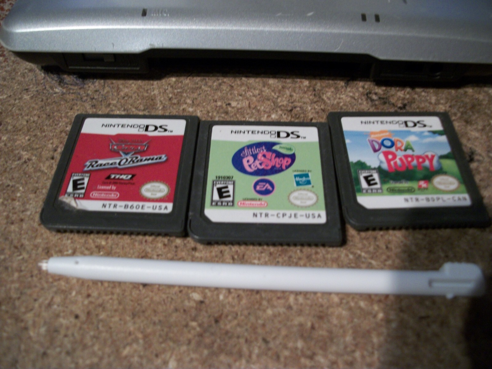 Nintendo DS Fat Original Platinum Silver Console with 3 games Tested