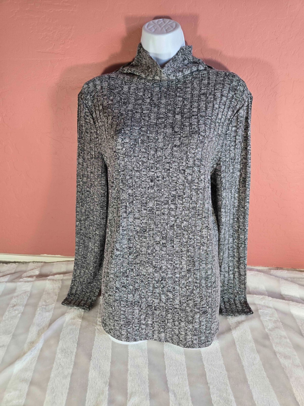 Nic+Zoe Womens Long Sleeve Charcoal Heather Gray Turtleneck - Main Image