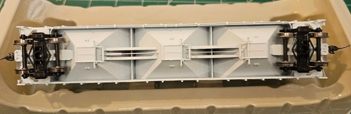 EE-1708-5 Exactail Union Pacific MKT UP 4780 Evans 3-Bay Covered Hopper - Picture 7 of 8