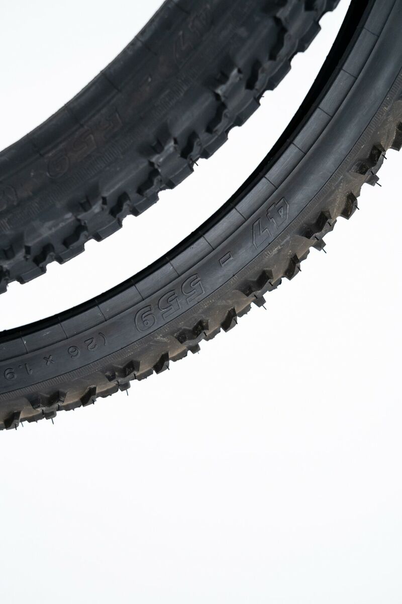 NOS PAIR MICHELIN WILD GRIPPER PR VINTAGE 26x1.95 TYRE NOS PAIR MICHELIN WILD GRIPPER PR VINTAGE 26x1.95 TYRE