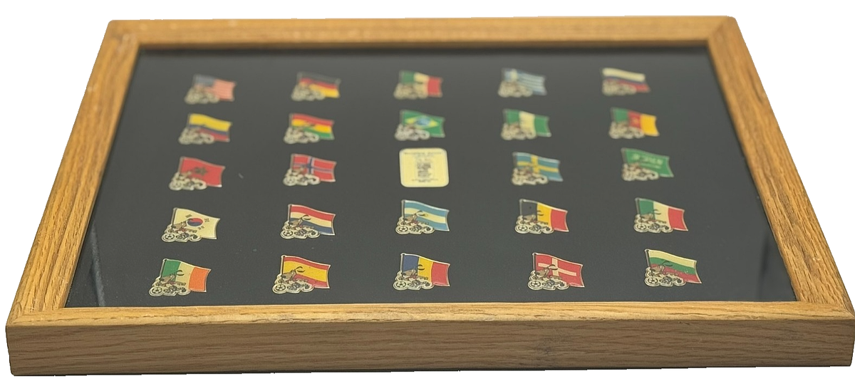 ワールドカップ94年出場国ピンバッチ 1994 FIFA World Cup USA Complete Pin Set National Team Flags