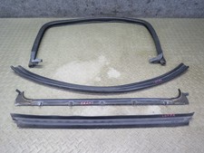 2003-2009 HUMMER H2 REAR RIGHT WINDOW OUTER INNER WEATHERSTRIP RUBBER SEAL SET