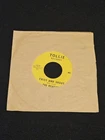 Beatles – Twist and Shout / There’s a Place – Tollie 9001 – Original 1964 Yellow