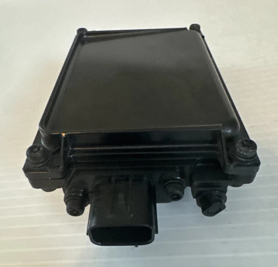 2016 - 2018 Acura RDX Cruise Control Distance Sensor 36802-TX4-A02 OEM K0063 - Image 4 of 4