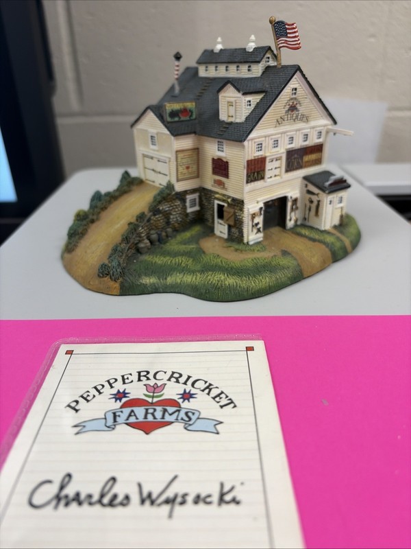 Vtg Hawthorne Pepper cricket Farms Charles Wysocke 1995 Antique Store