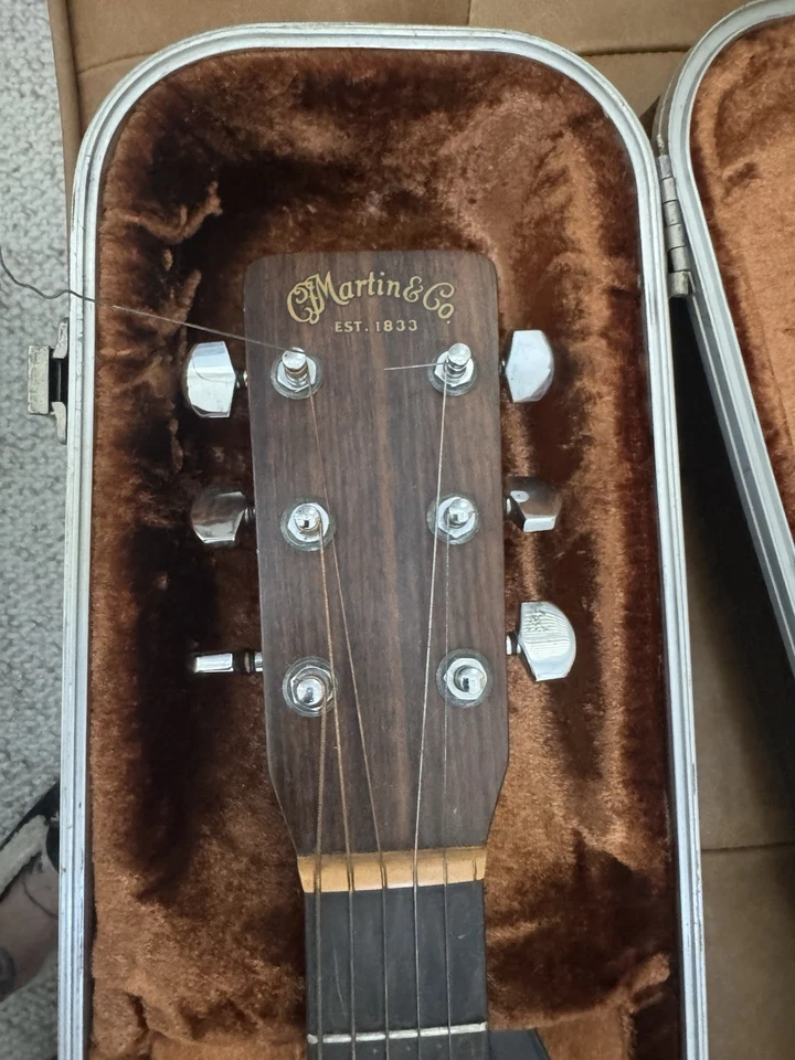 Guitarra acústica Martin D28 1981 Foto 3 de 4