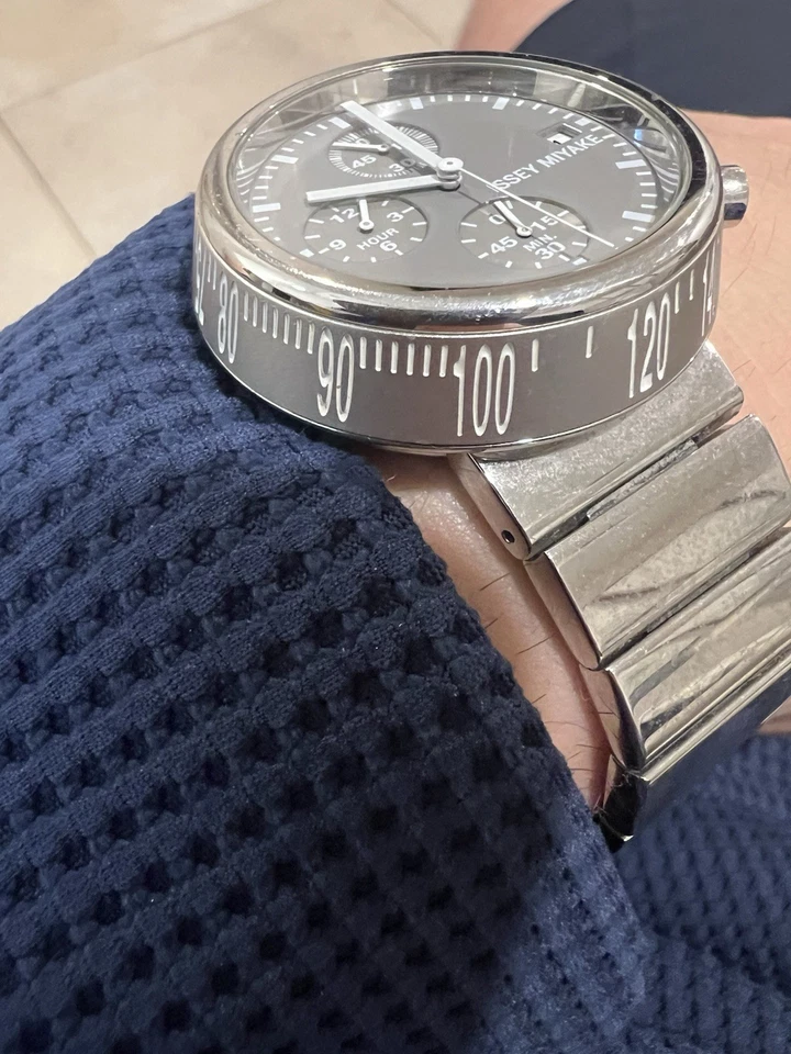 RELOJ ISSEY MIYAKE W Foto 3 de 4