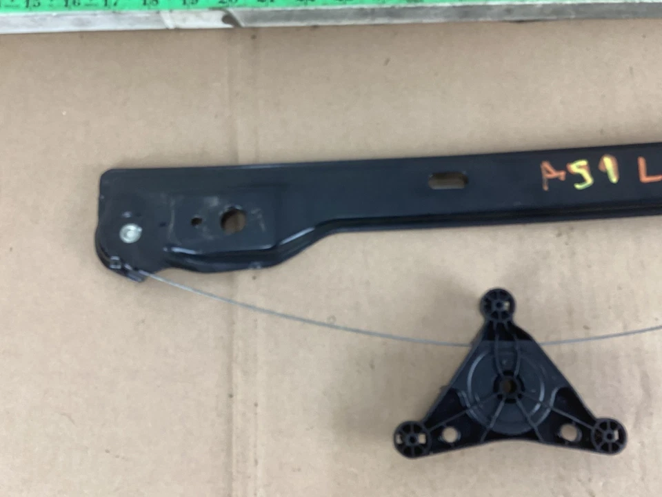 Regulador de ventana de puerta lateral del conductor trasero izquierdo Mercedes-Benz GL450 2013-2016 FABRICANTE DE EQUIPOS ORIGINALES Foto 2 de 4